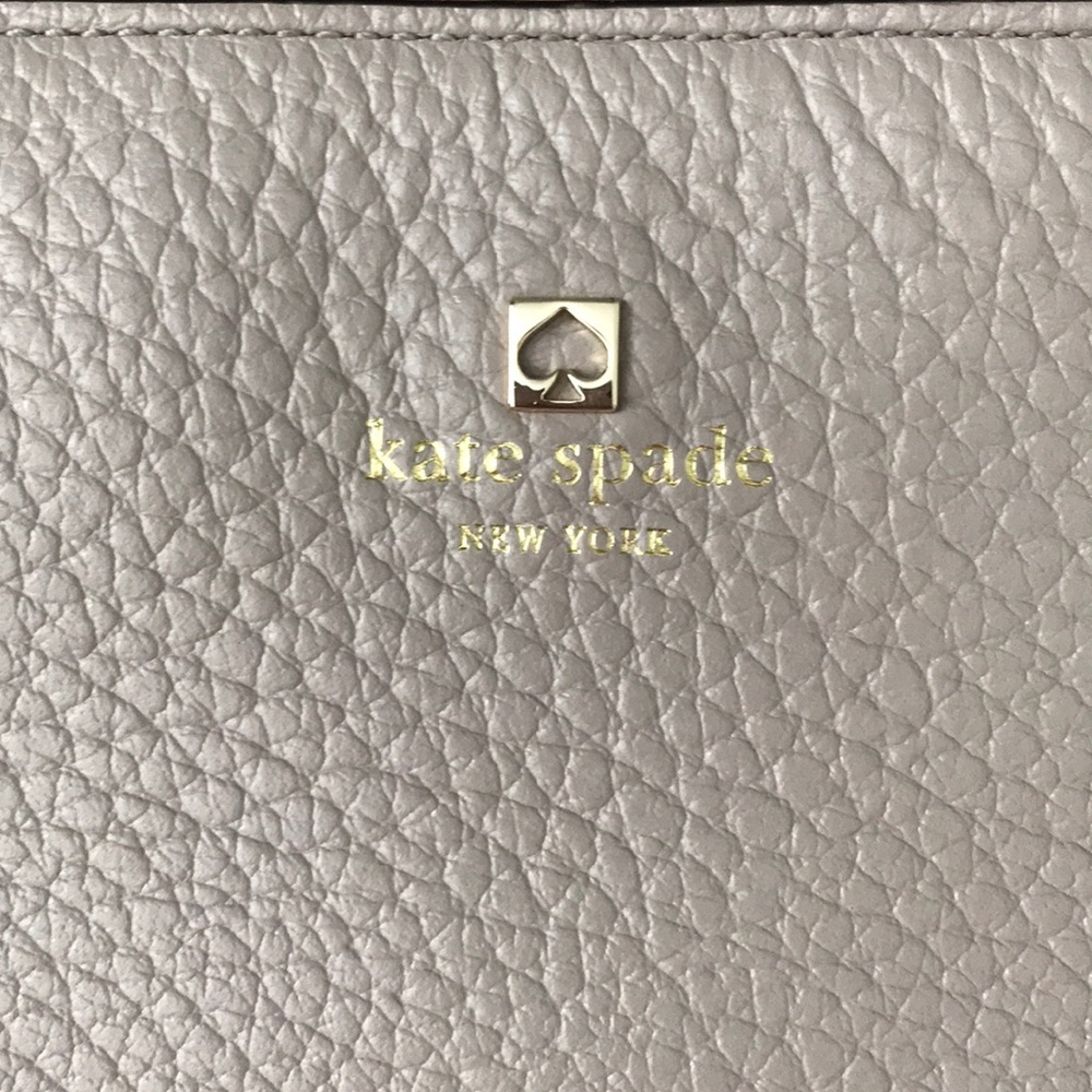 Kate Spade purse - Picture 2 of 6